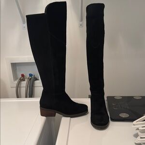 Elegant Black Over the Knee Women's Boots